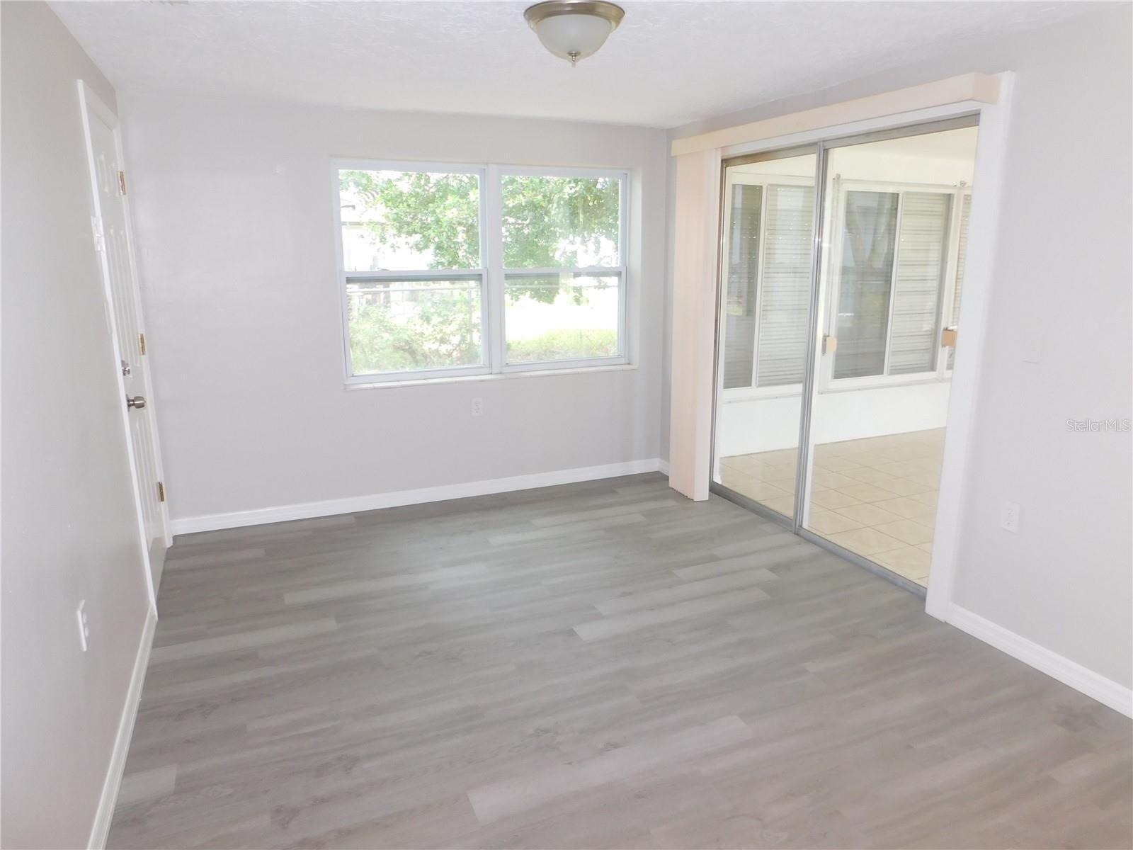 Image 12 of 30 For 4417 Kohler Street