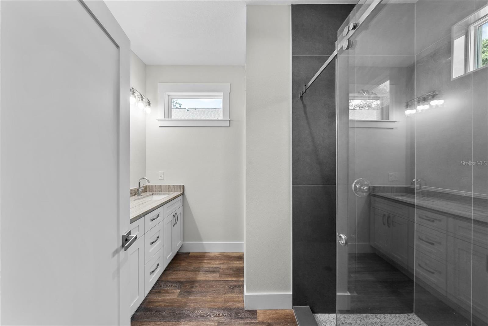 Image 23 of 34 For 5701 20th Street