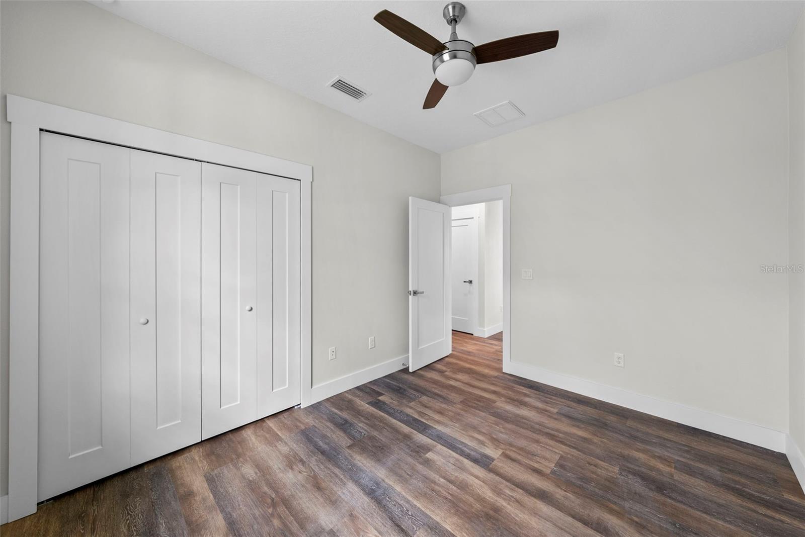 Image 26 of 34 For 5701 20th Street