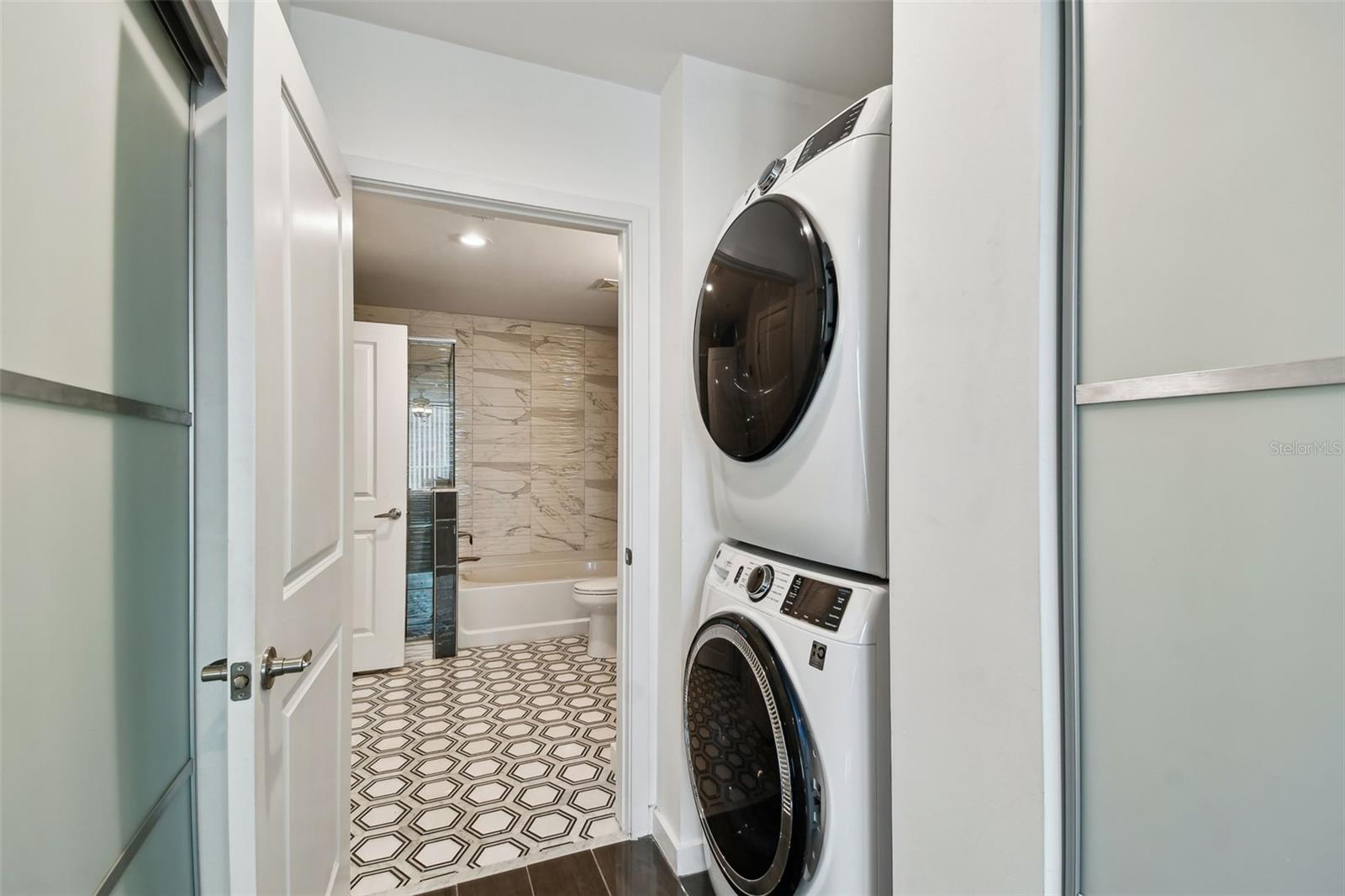 Image 30 of 88 For 777 Ashley Drive 2510