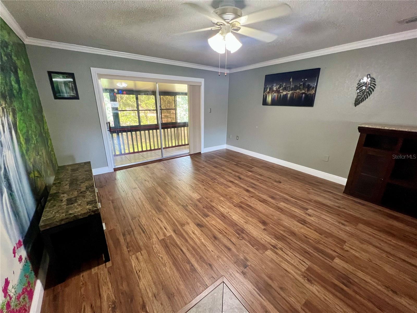 Image 6 of 37 For 1025 82nd Terrace N 1025d