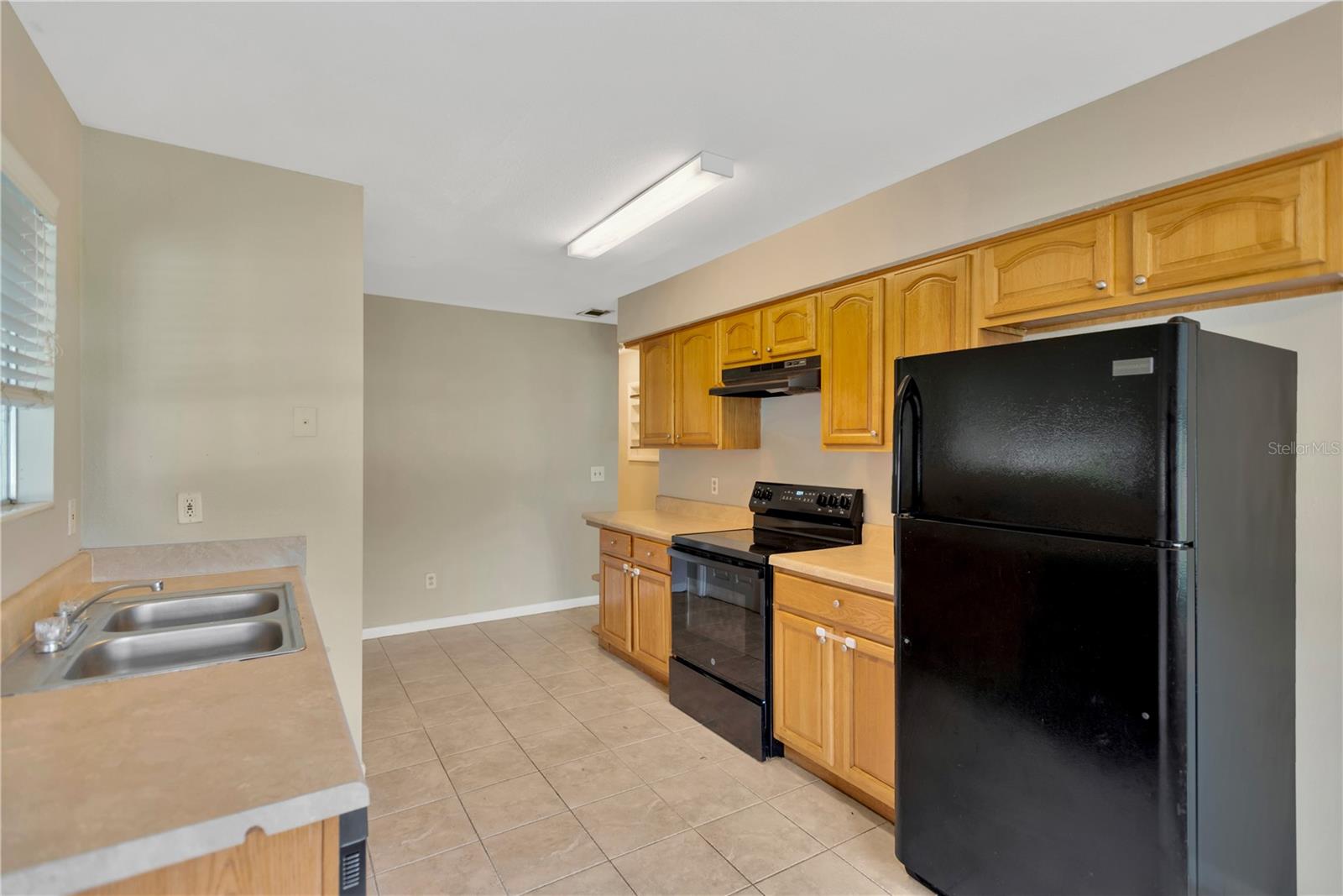 Image 10 of 29 For 6906 Cocos Drive