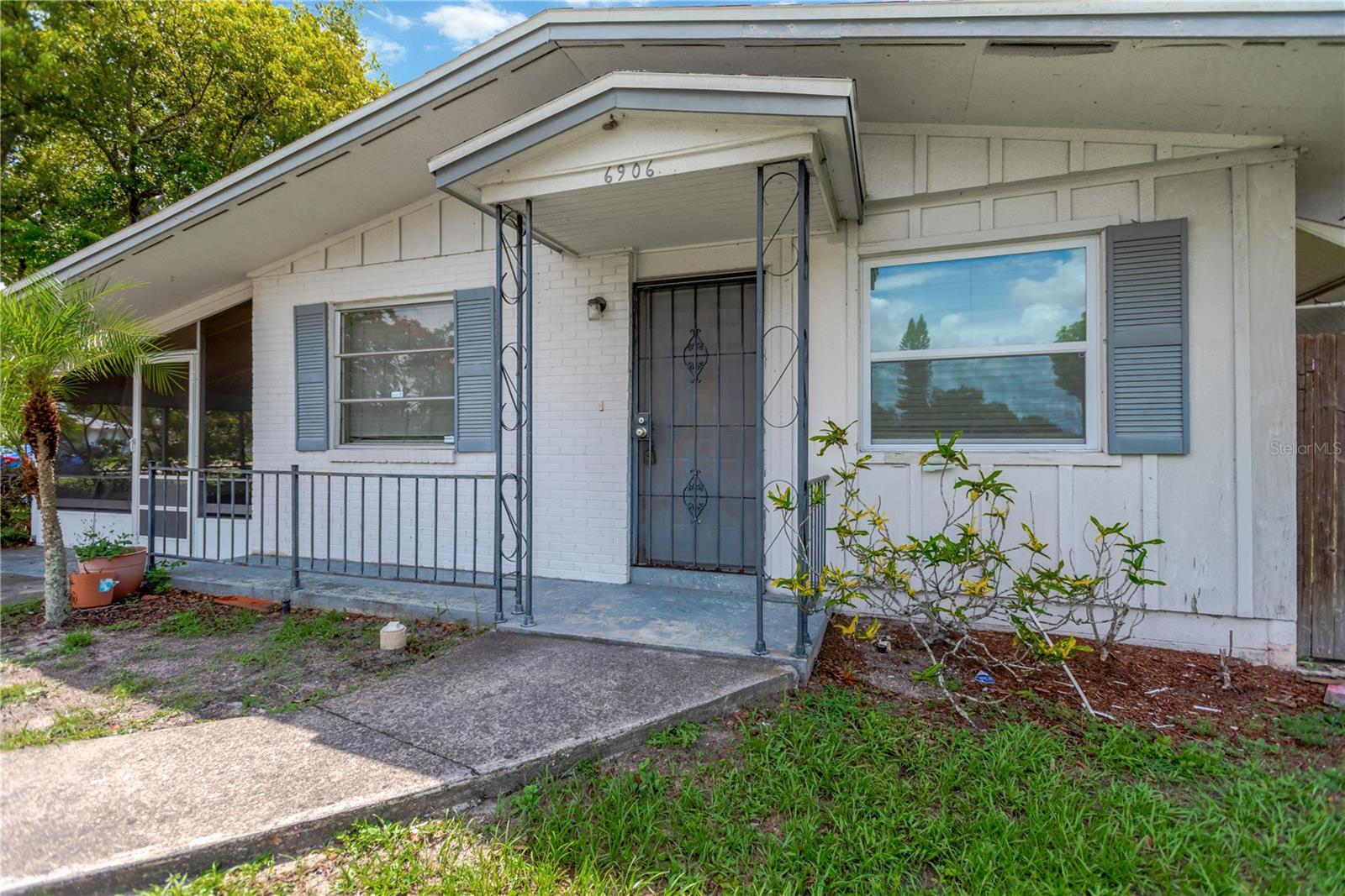 Image 2 of 29 For 6906 Cocos Drive