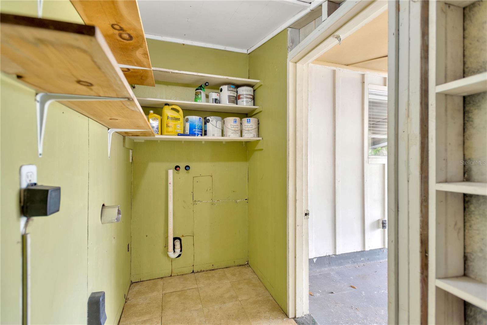 Image 21 of 29 For 6906 Cocos Drive