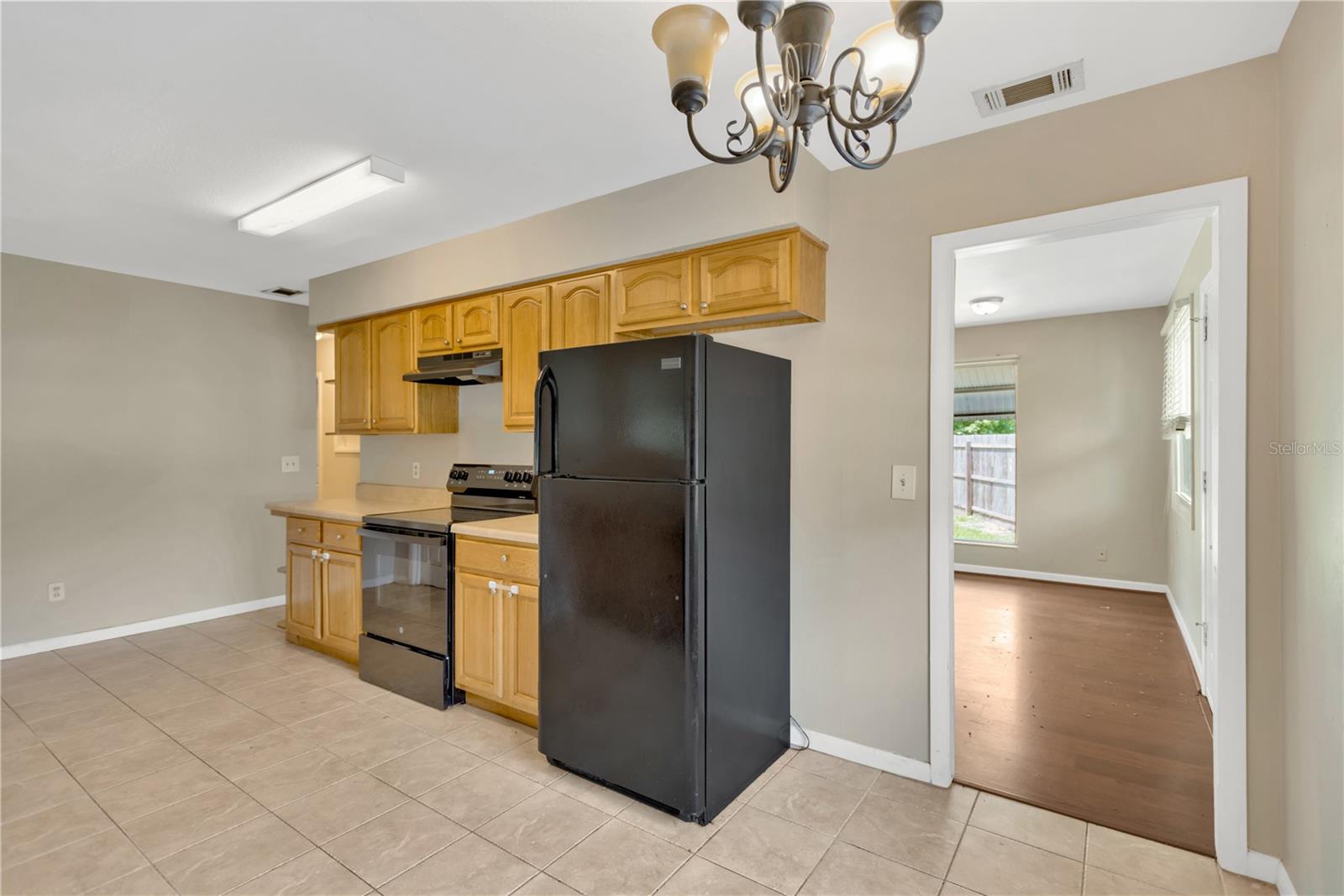 Image 9 of 29 For 6906 Cocos Drive