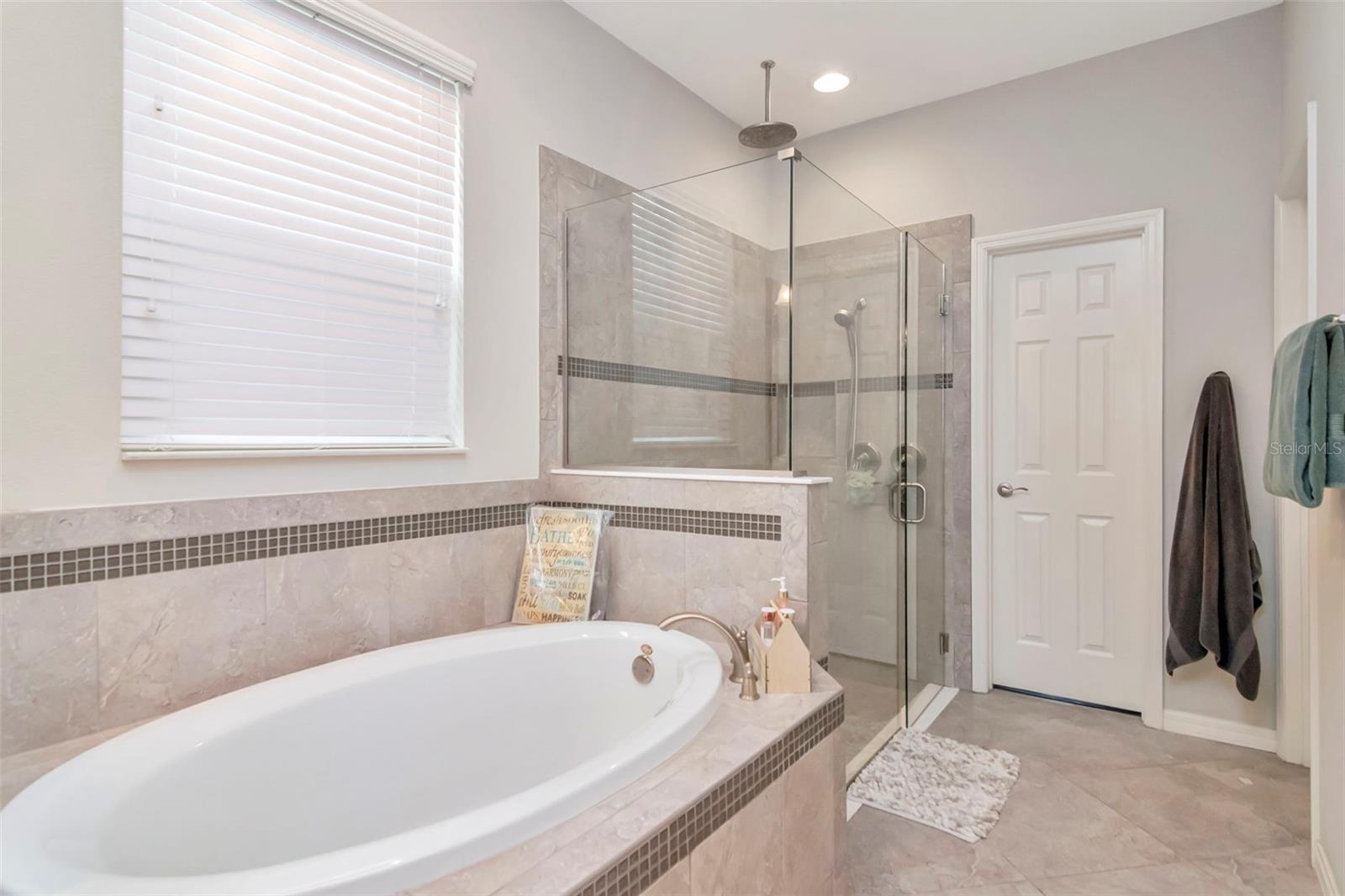 Image 46 of 61 For 26972 Evergreen Chase Drive