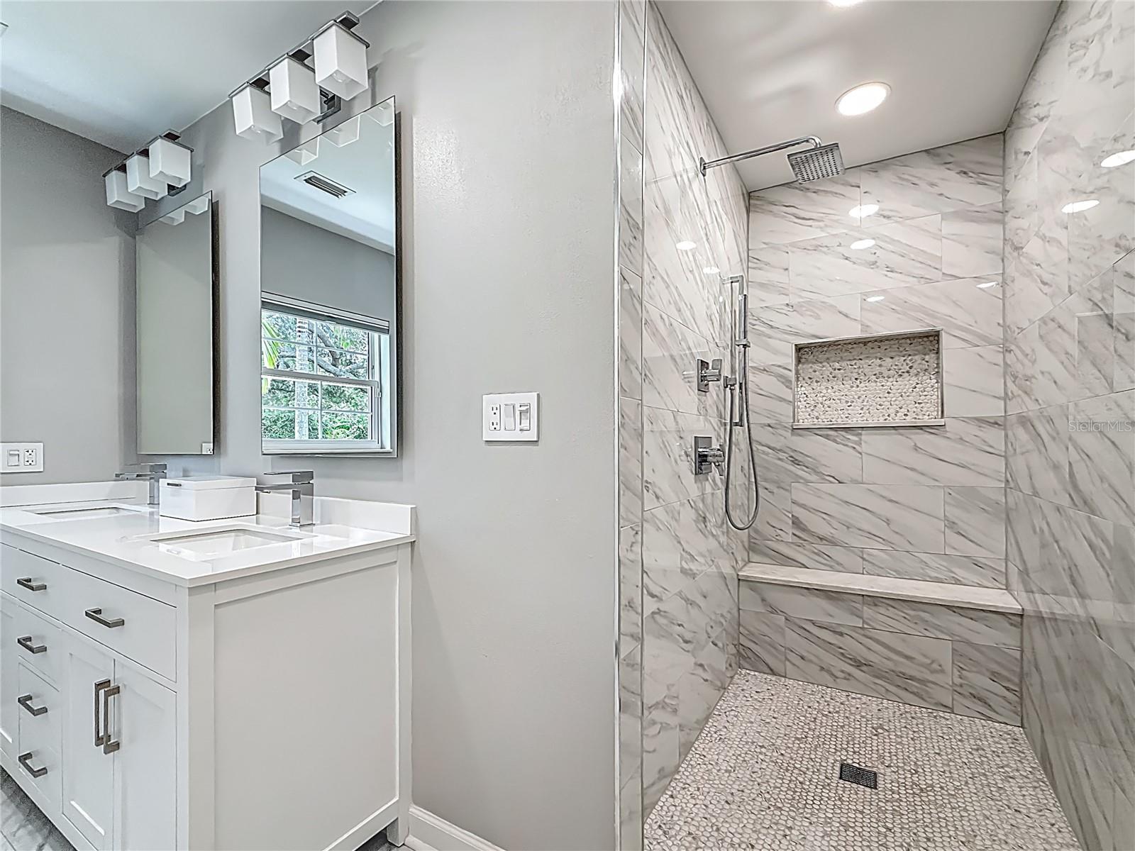 Image 21 of 42 For 301 23rd Avenue Ne