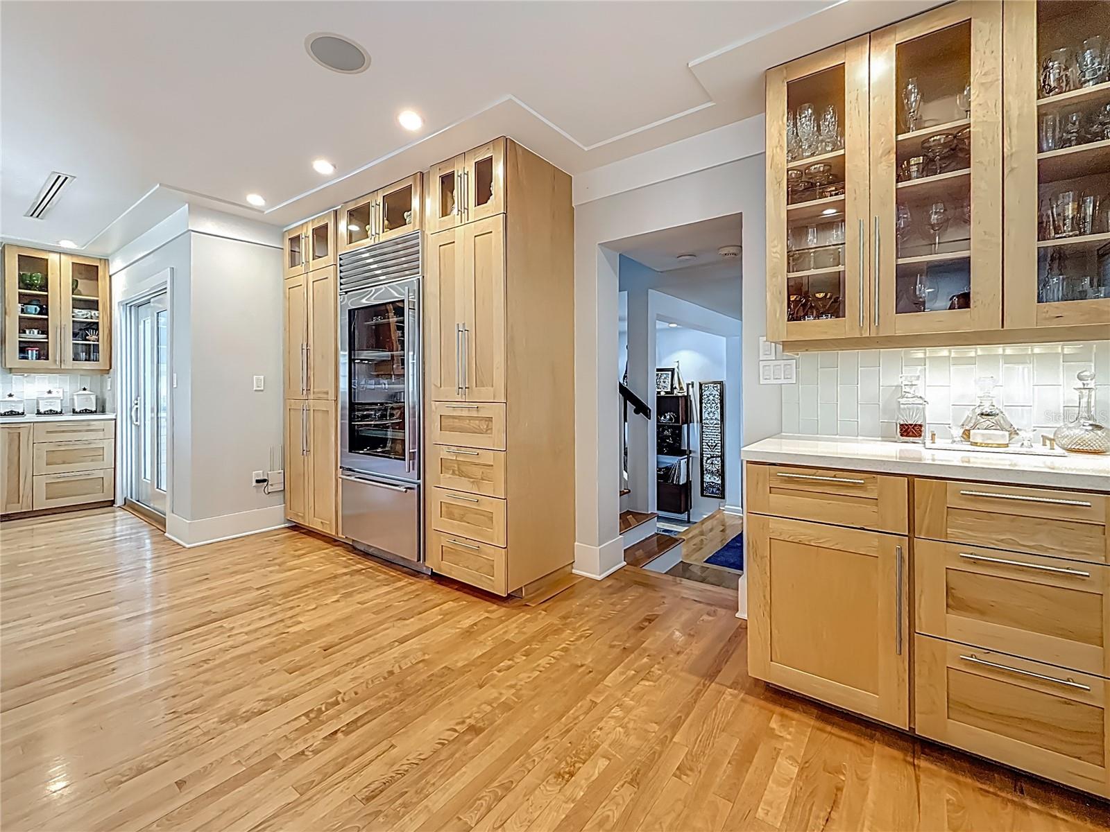 Image 9 of 42 For 301 23rd Avenue Ne