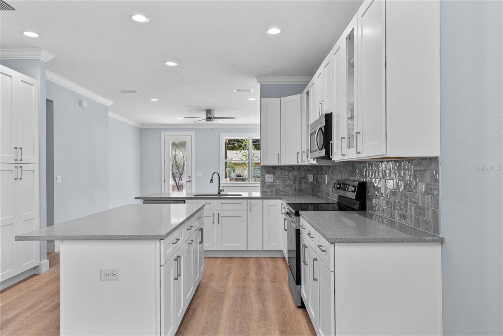 Image 13 of 35 For 5703 20th Street