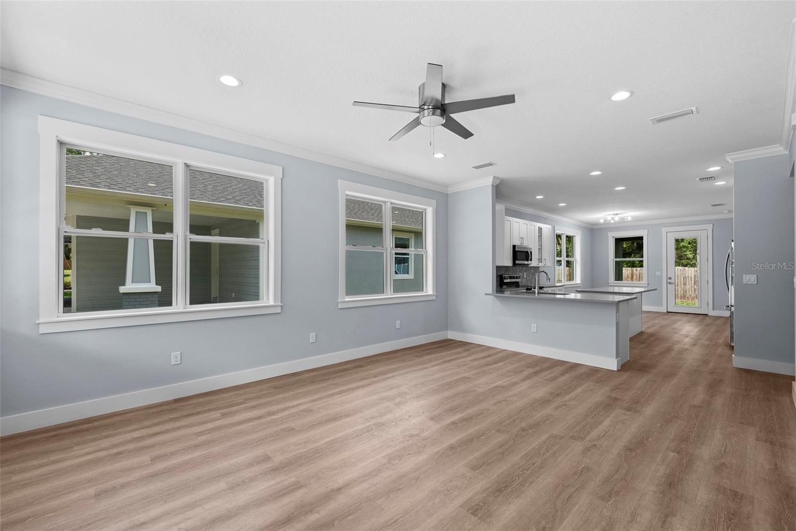 Image 5 of 35 For 5703 20th Street