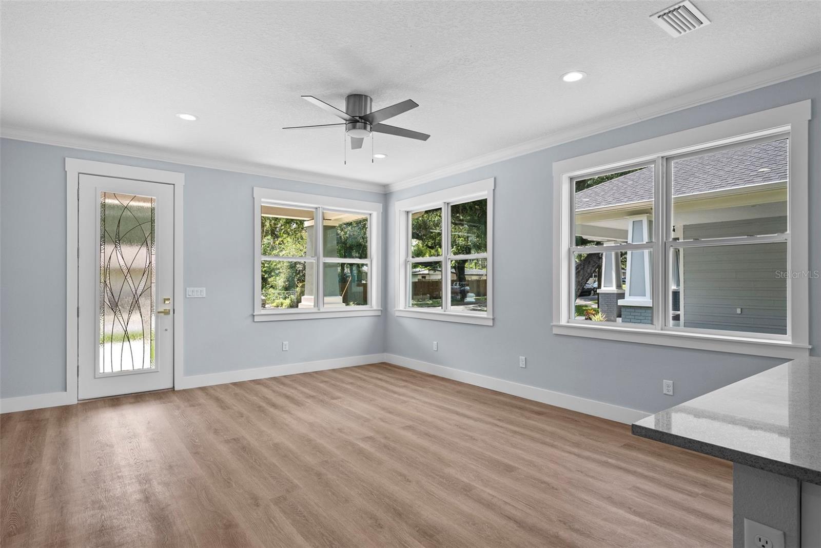 Image 8 of 35 For 5703 20th Street