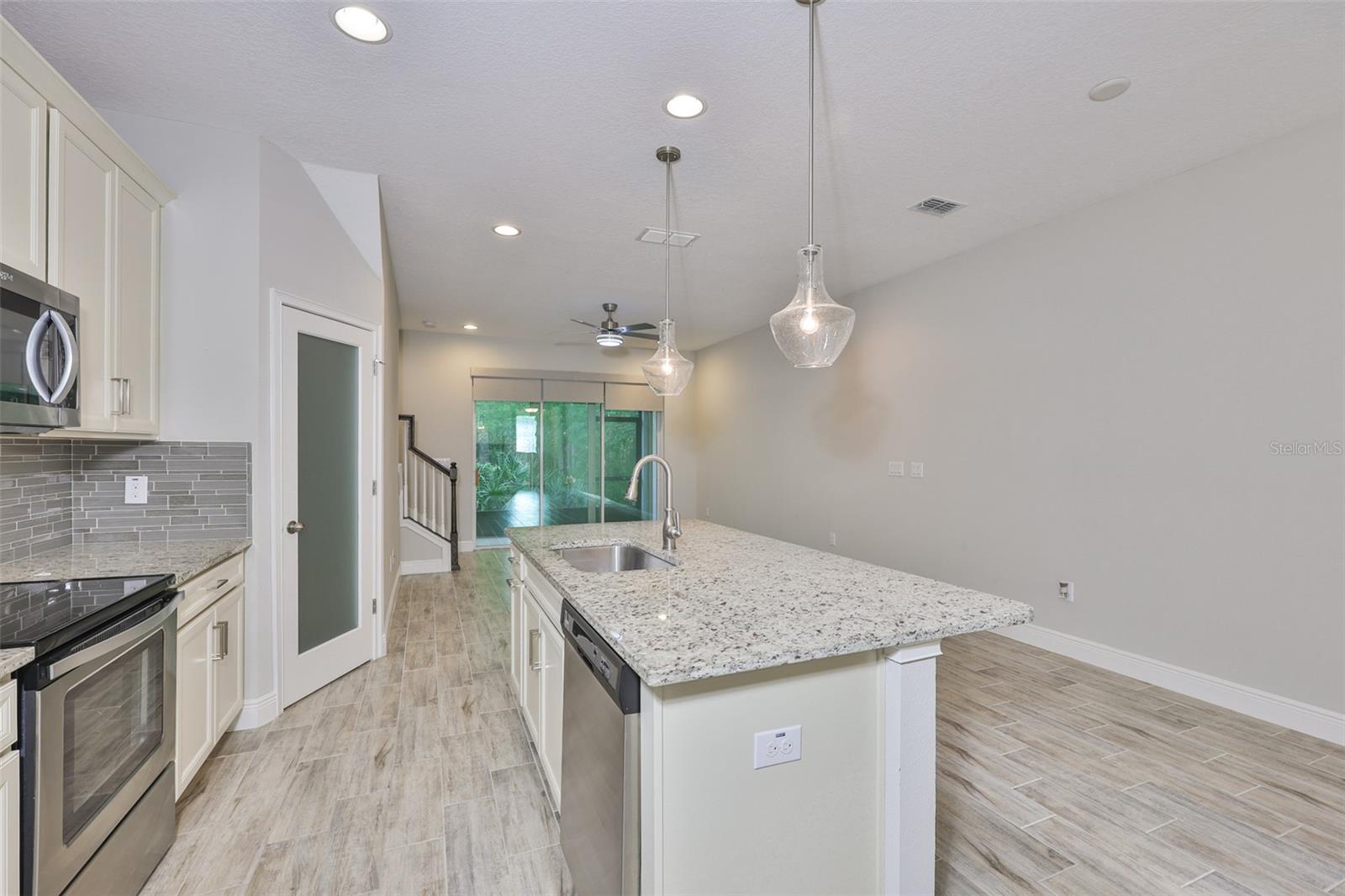 Image 11 of 42 For 17834 Althea Blue Place