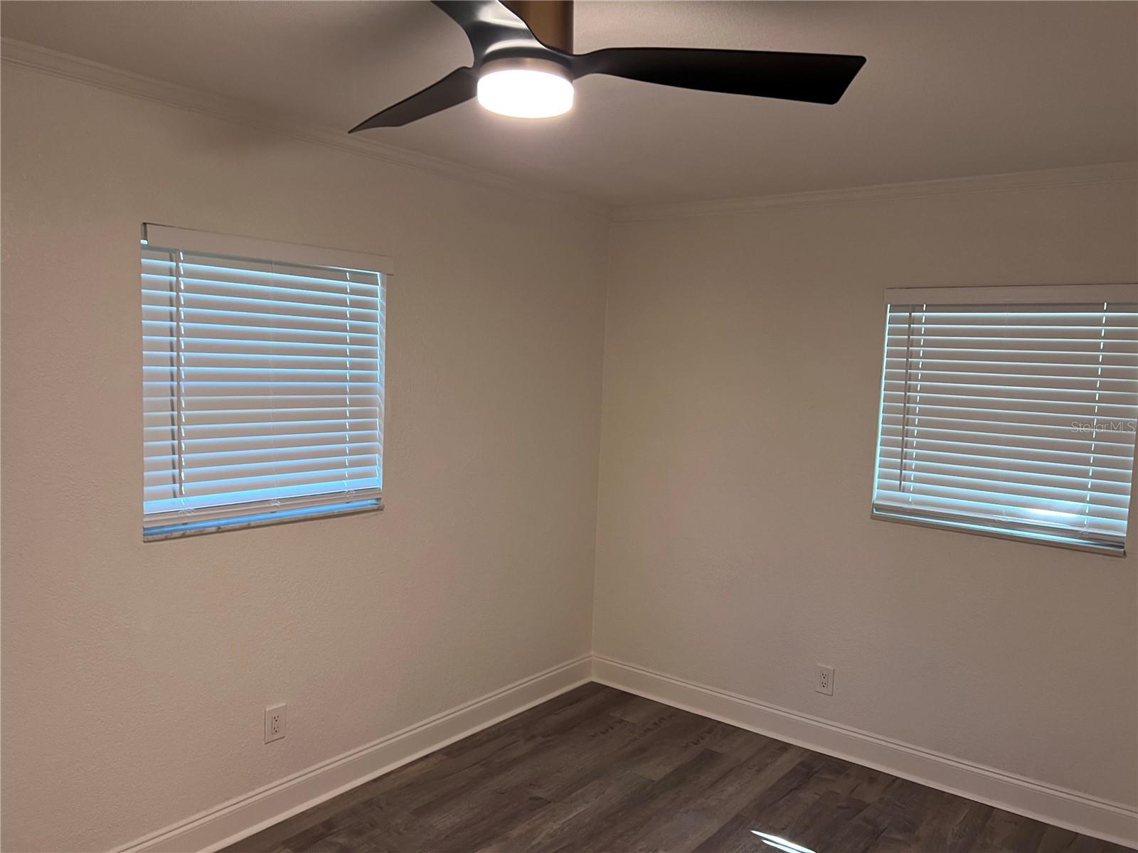 Image 15 of 38 For 777 12th Avenue N