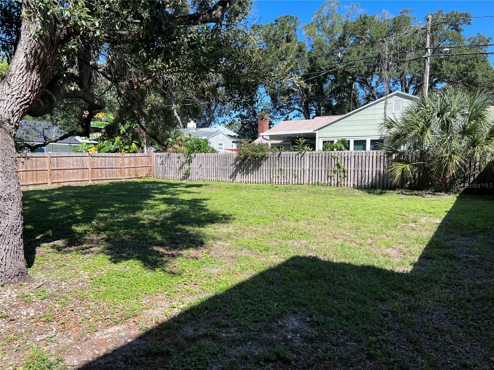 Image 19 of 38 For 777 12th Avenue N