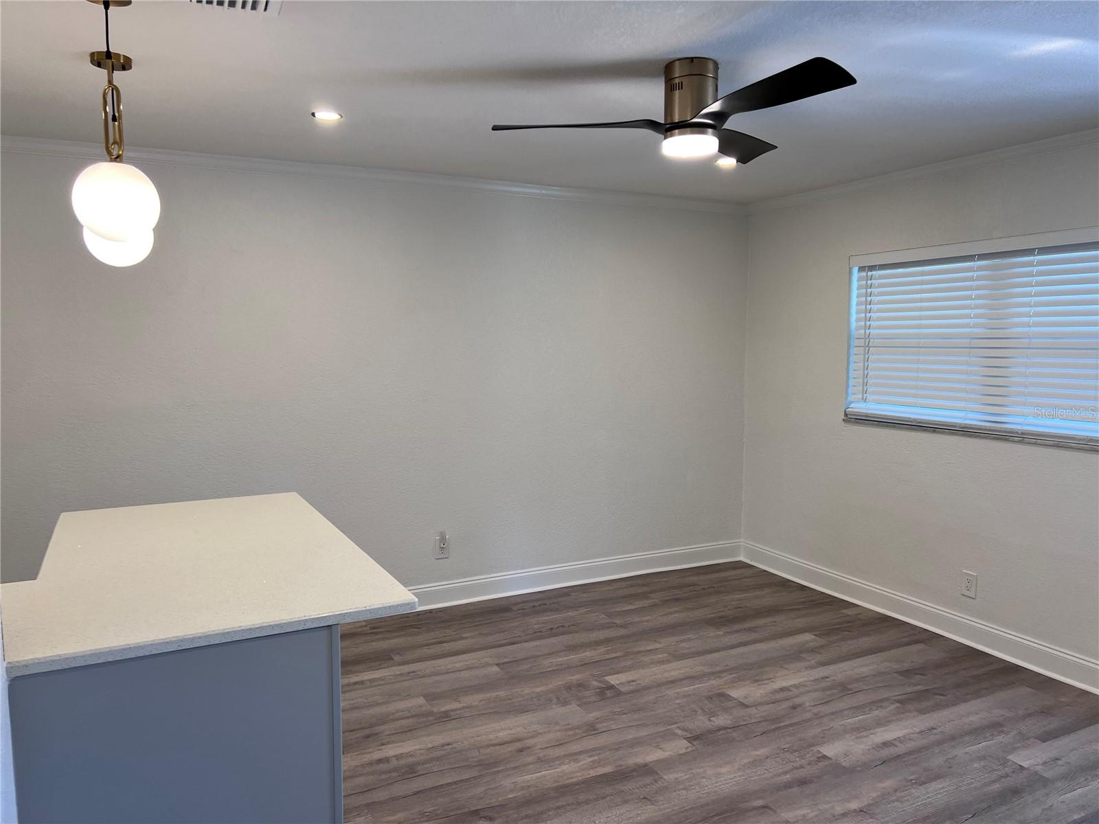 Image 9 of 38 For 777 12th Avenue N