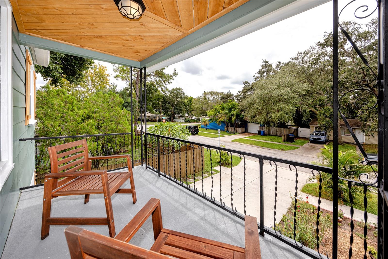 Image 3 of 84 For 6619 Livingston Avenue N
