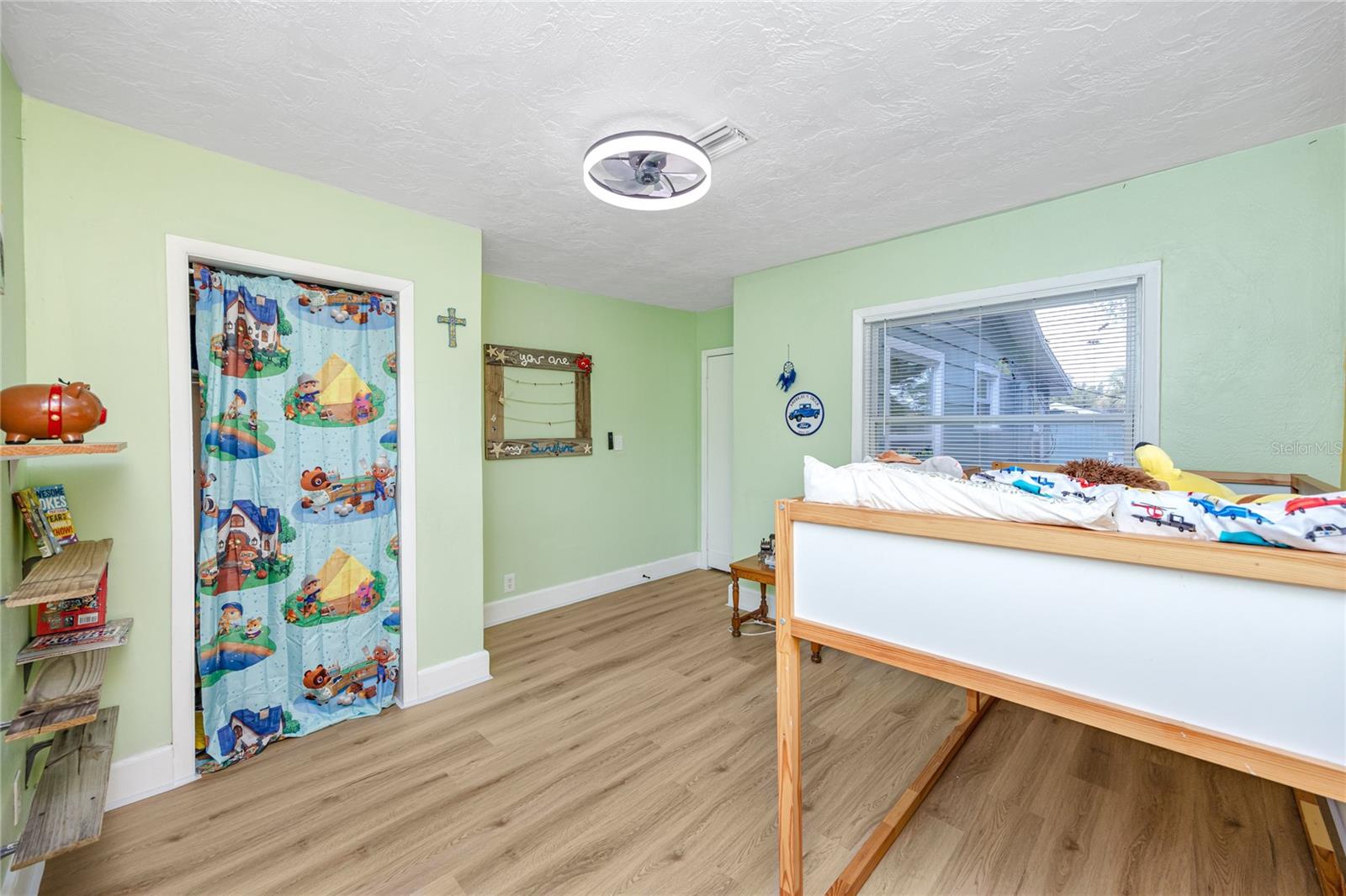 Image 39 of 84 For 6619 Livingston Avenue N