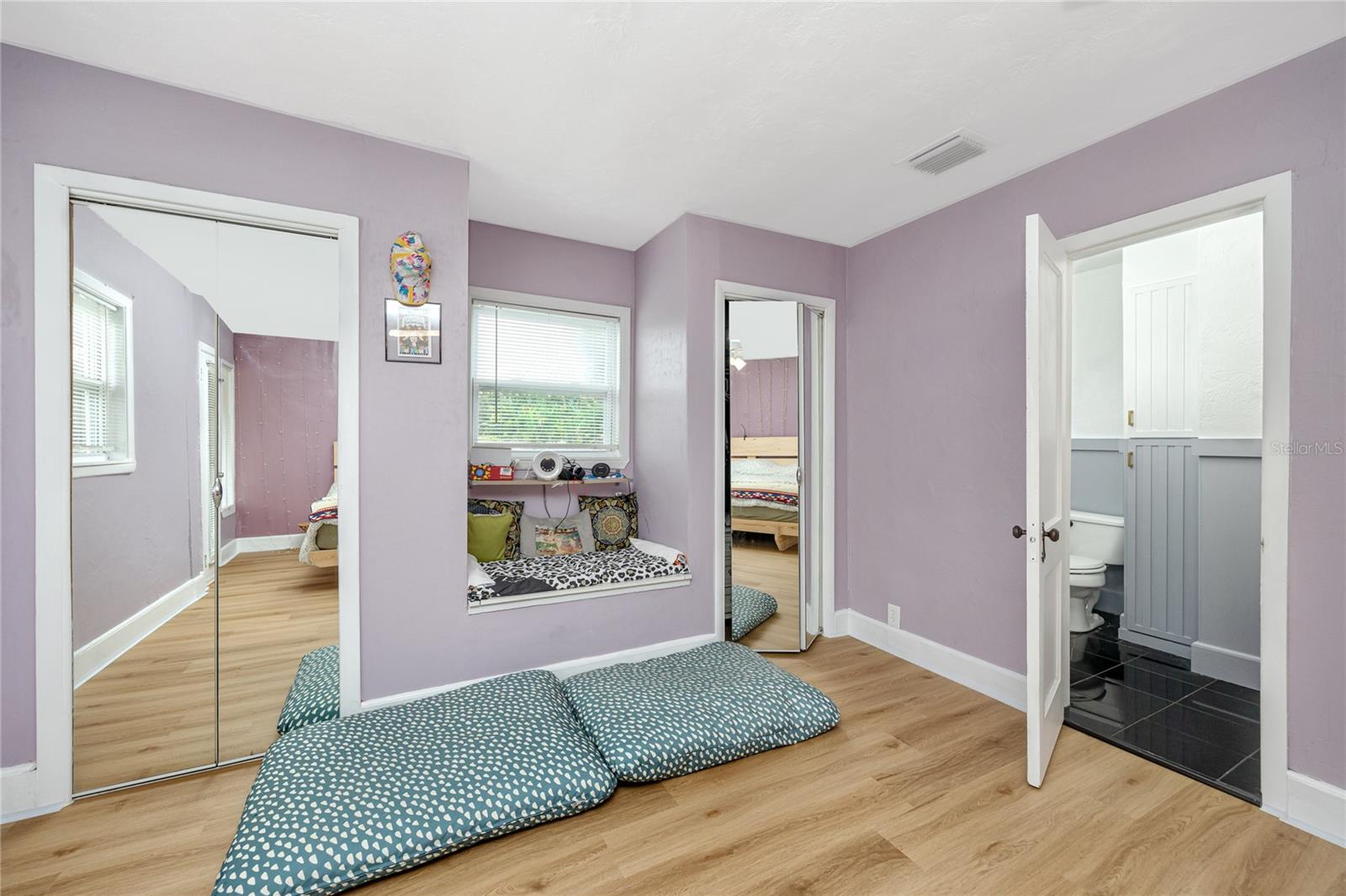 Image 42 of 84 For 6619 Livingston Avenue N