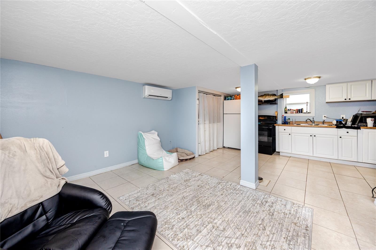 Image 64 of 84 For 6619 Livingston Avenue N