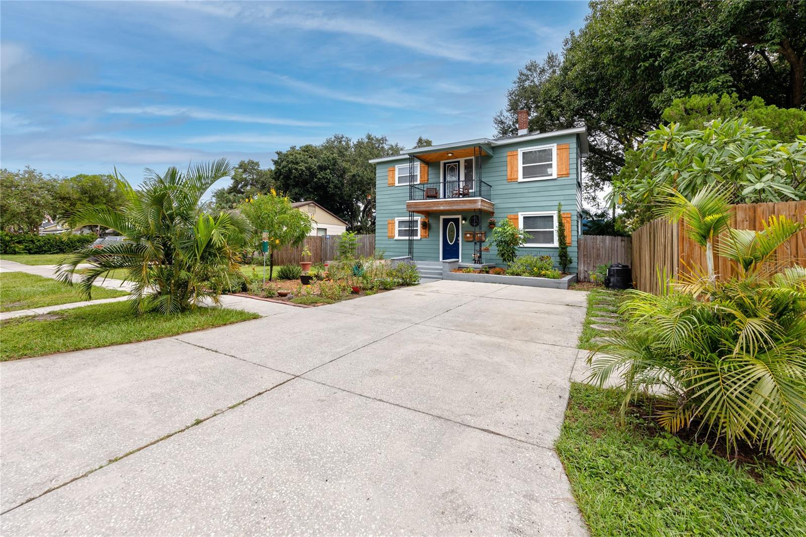 Image 7 of 84 For 6619 Livingston Avenue N