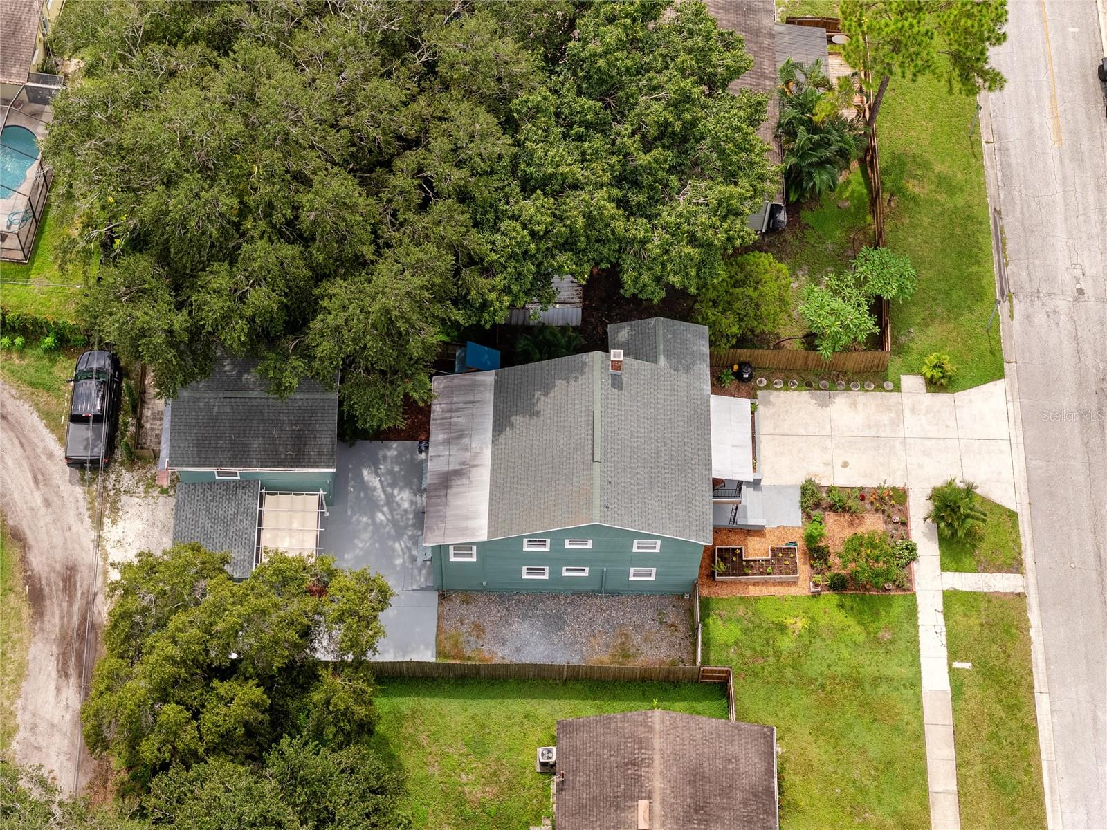 Image 78 of 84 For 6619 Livingston Avenue N