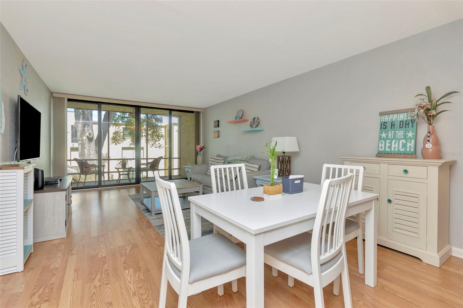 Image 13 of 98 For 14130 Rosemary Lane 3202