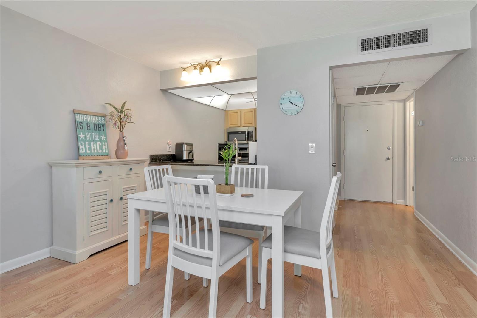 Image 16 of 98 For 14130 Rosemary Lane 3202