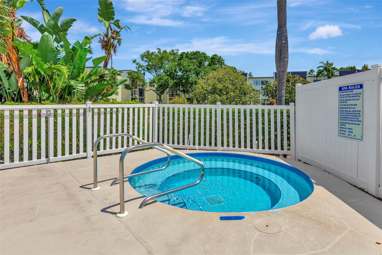Image 41 of 98 For 14130 Rosemary Lane 3202