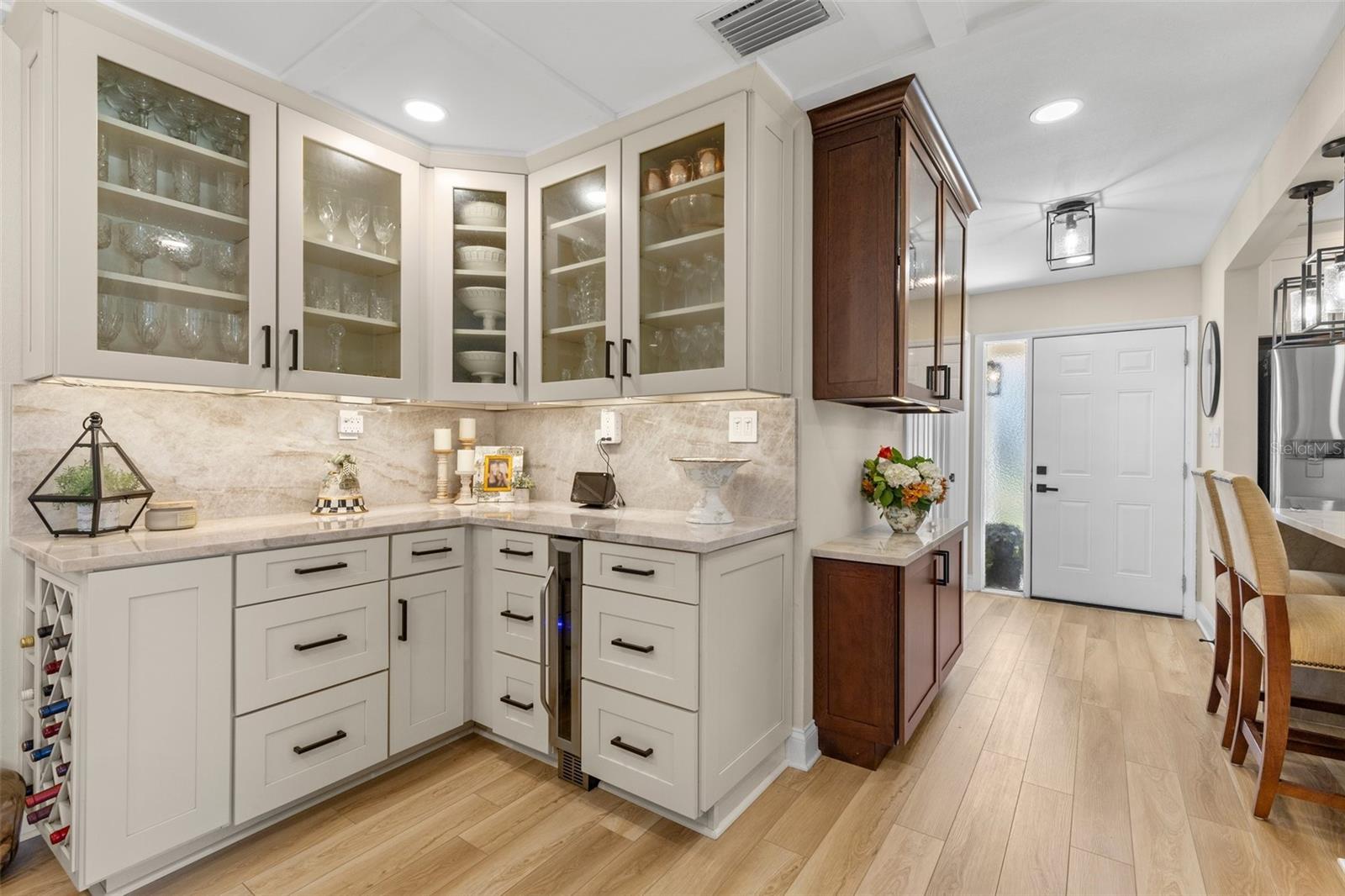 Image 11 of 46 For 4214 Harbor House Drive
