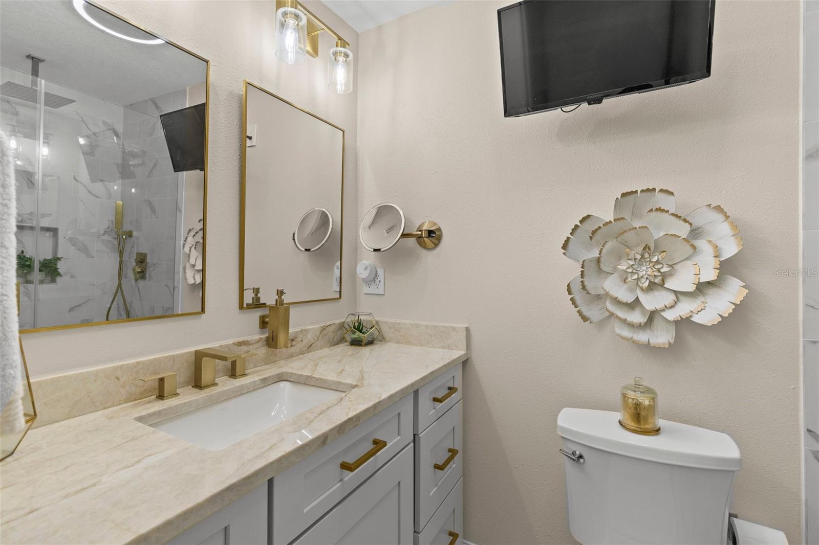Image 22 of 46 For 4214 Harbor House Drive