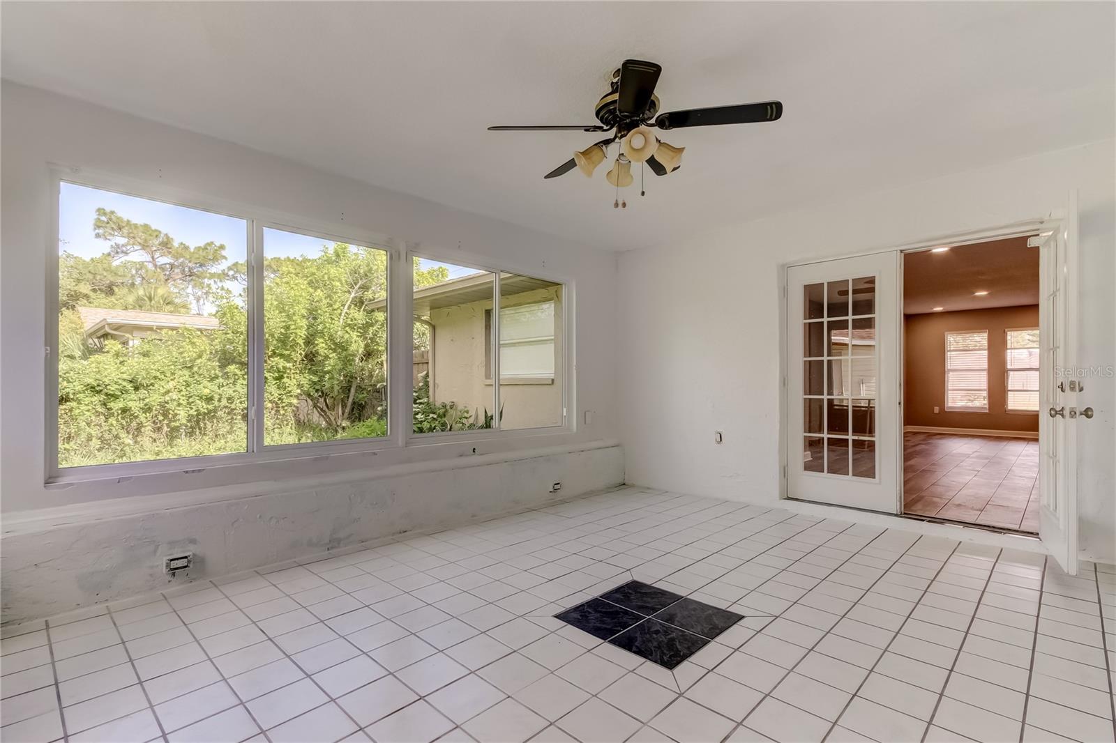 Image 21 of 34 For 8330 Lafitte Drive