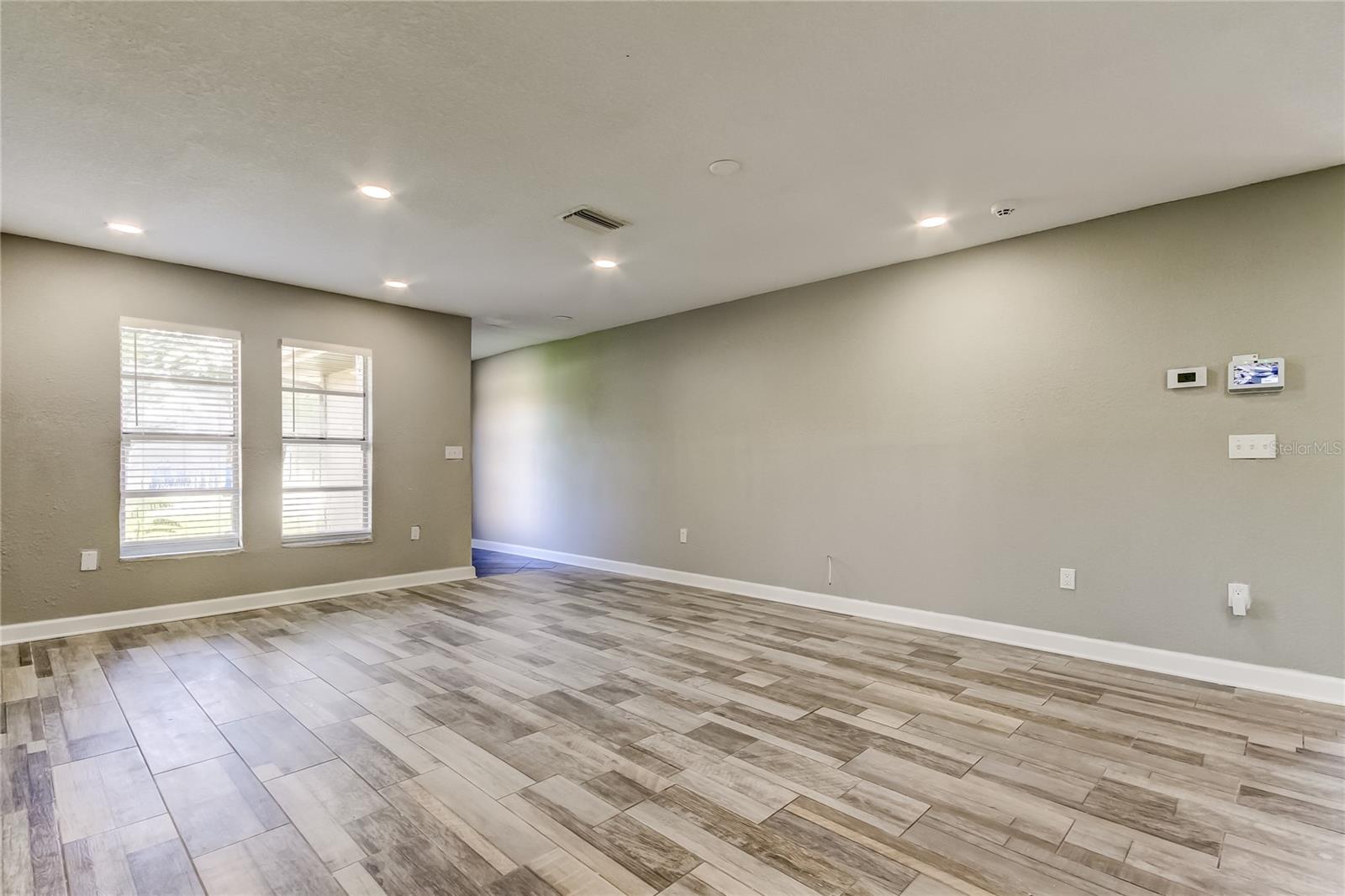 Image 29 of 34 For 8330 Lafitte Drive