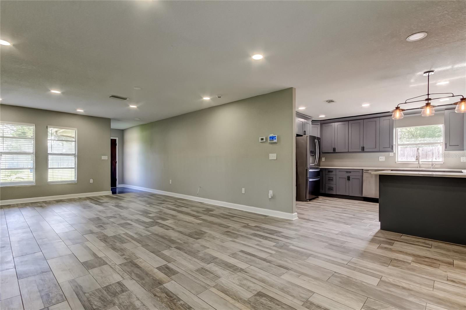 Image 3 of 34 For 8330 Lafitte Drive