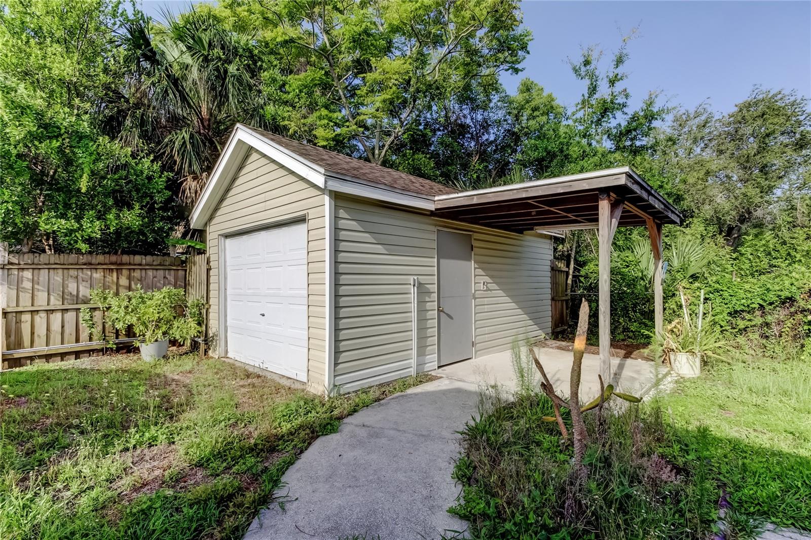 Image 31 of 34 For 8330 Lafitte Drive