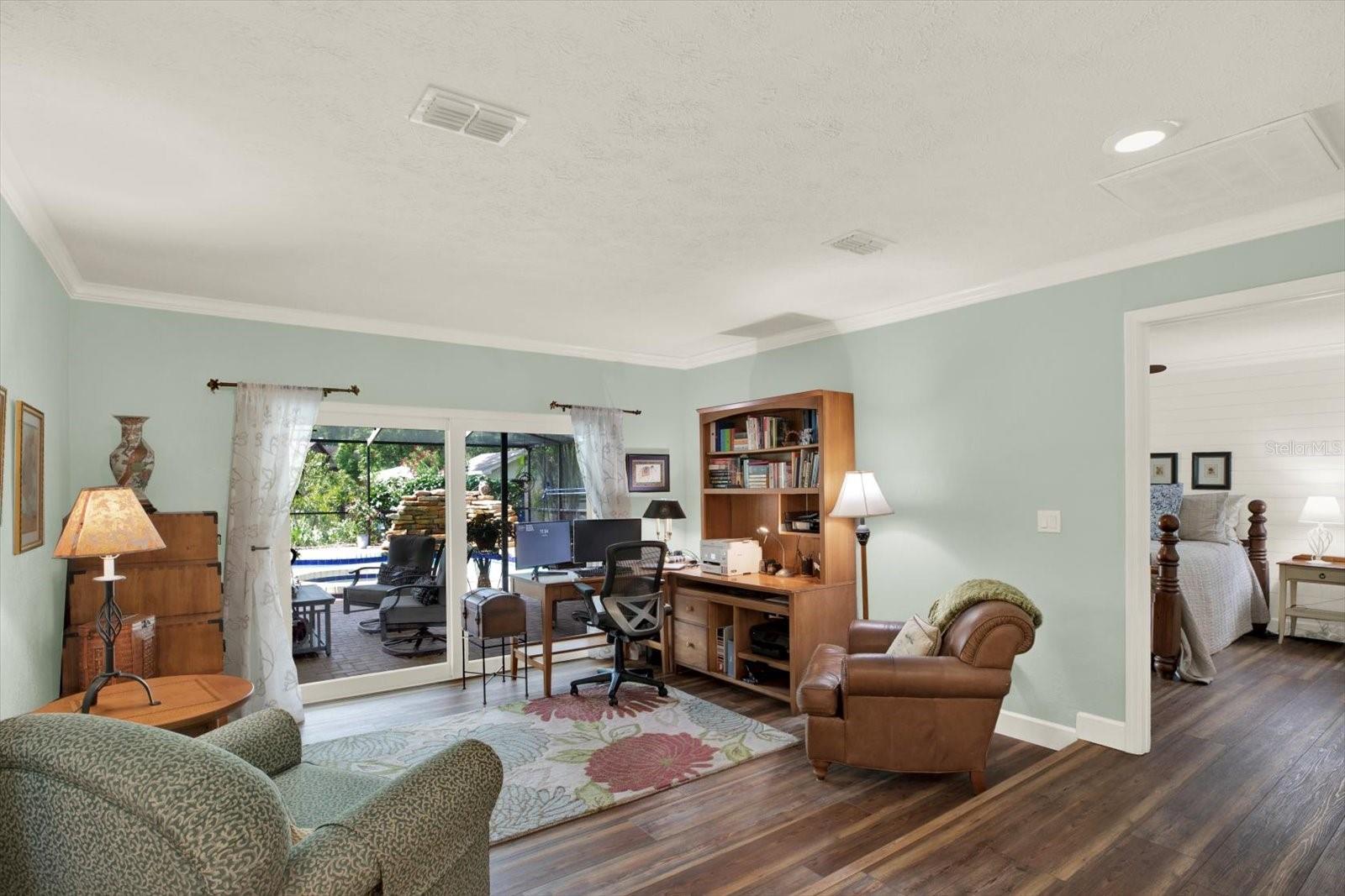 Image 9 of 45 For 2806 Fairway View Drive