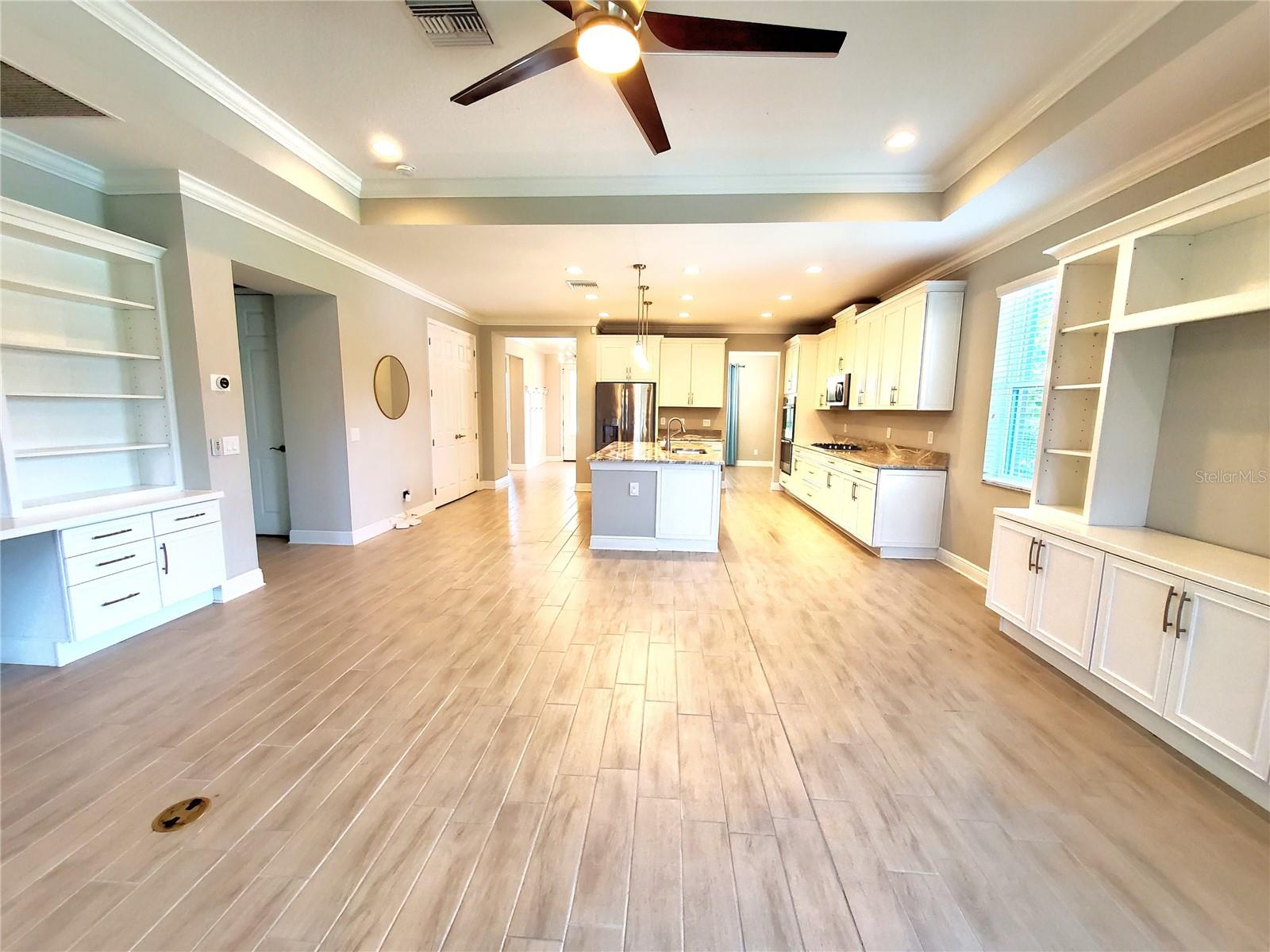 Listing photo id 16 for 12862 Rangeland Boulevard
