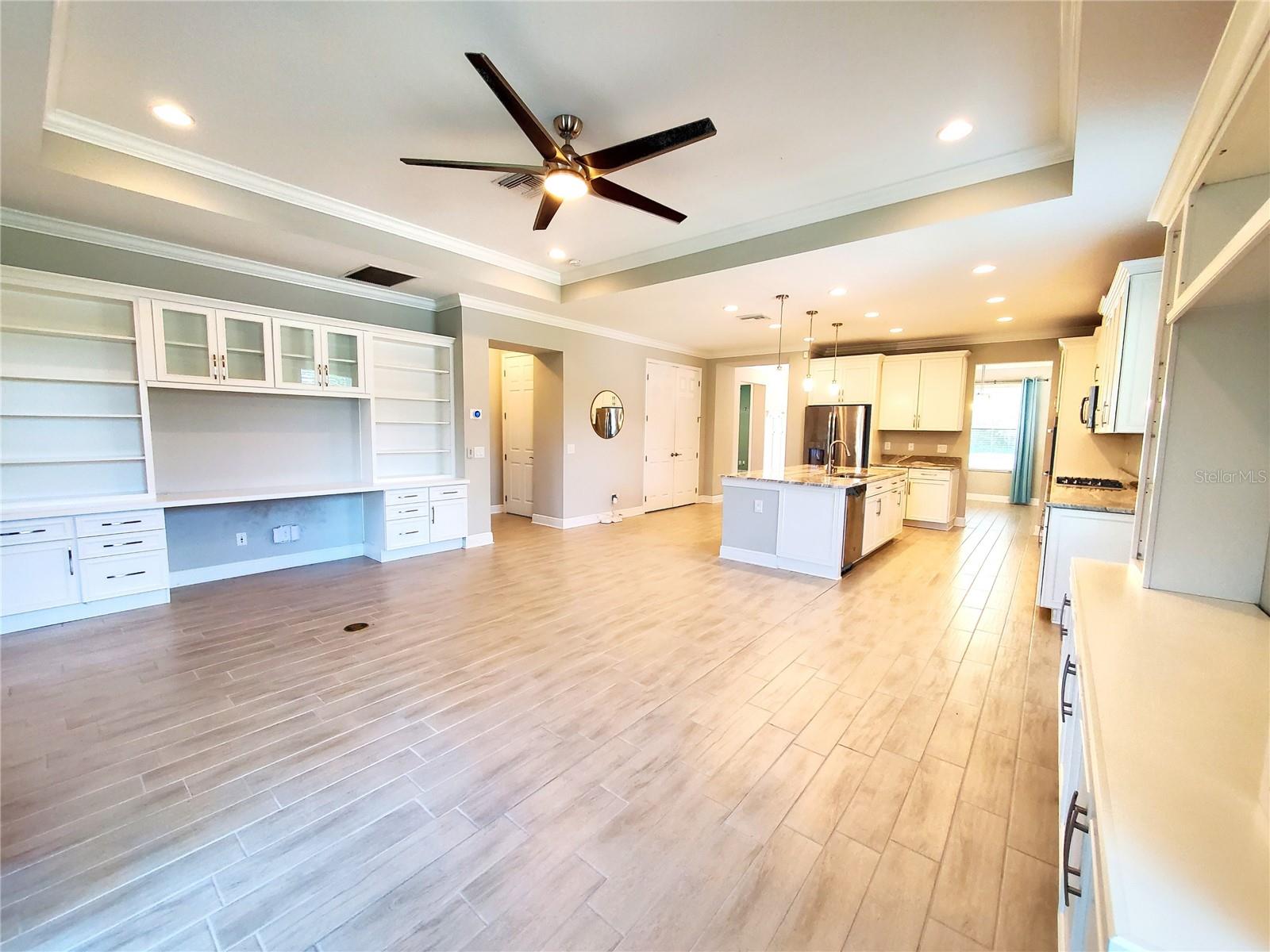 Listing photo id 19 for 12862 Rangeland Boulevard