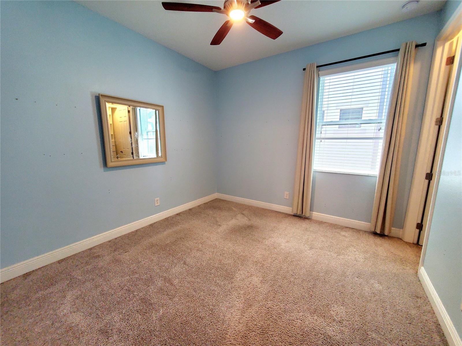 Listing photo id 35 for 12862 Rangeland Boulevard