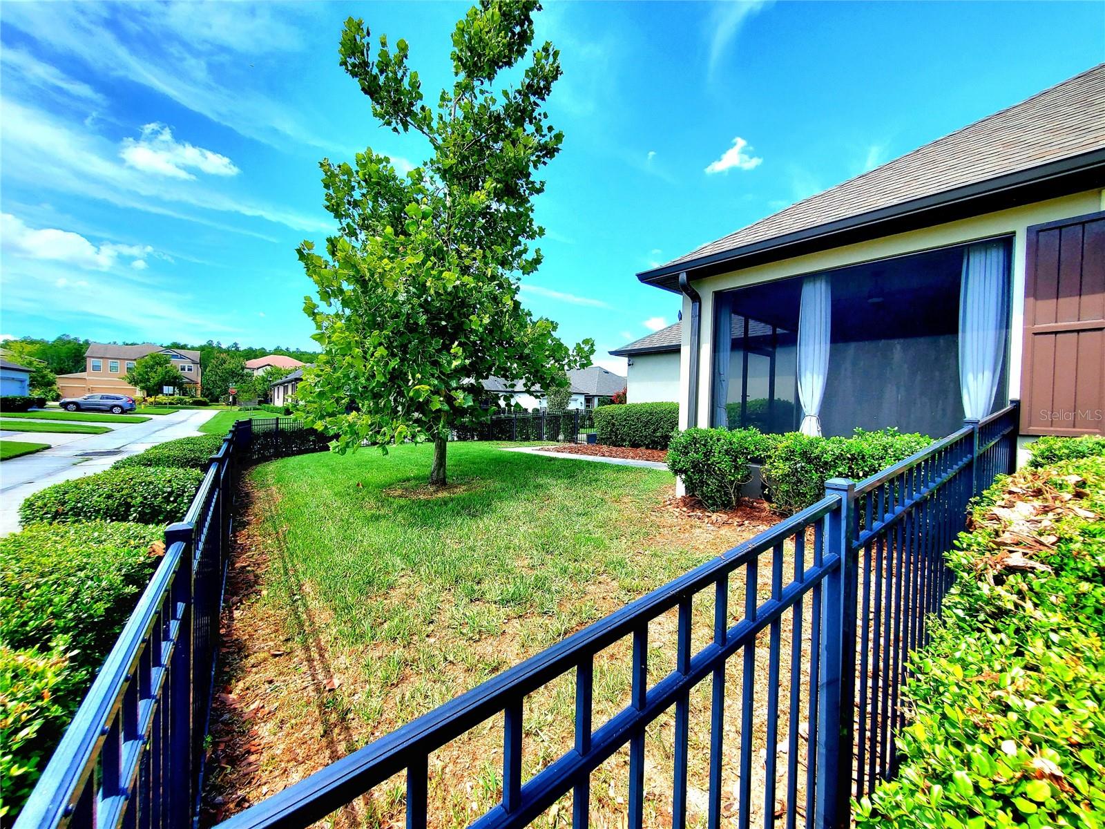 Listing photo id 46 for 12862 Rangeland Boulevard