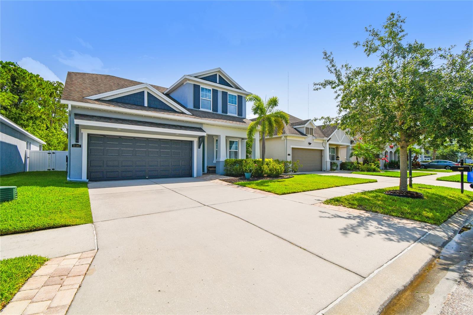 Image 7 of 72 For 11307 Quiet Forest Drive
