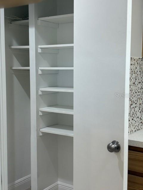 Image 12 of 29 For 6515 Walton Way