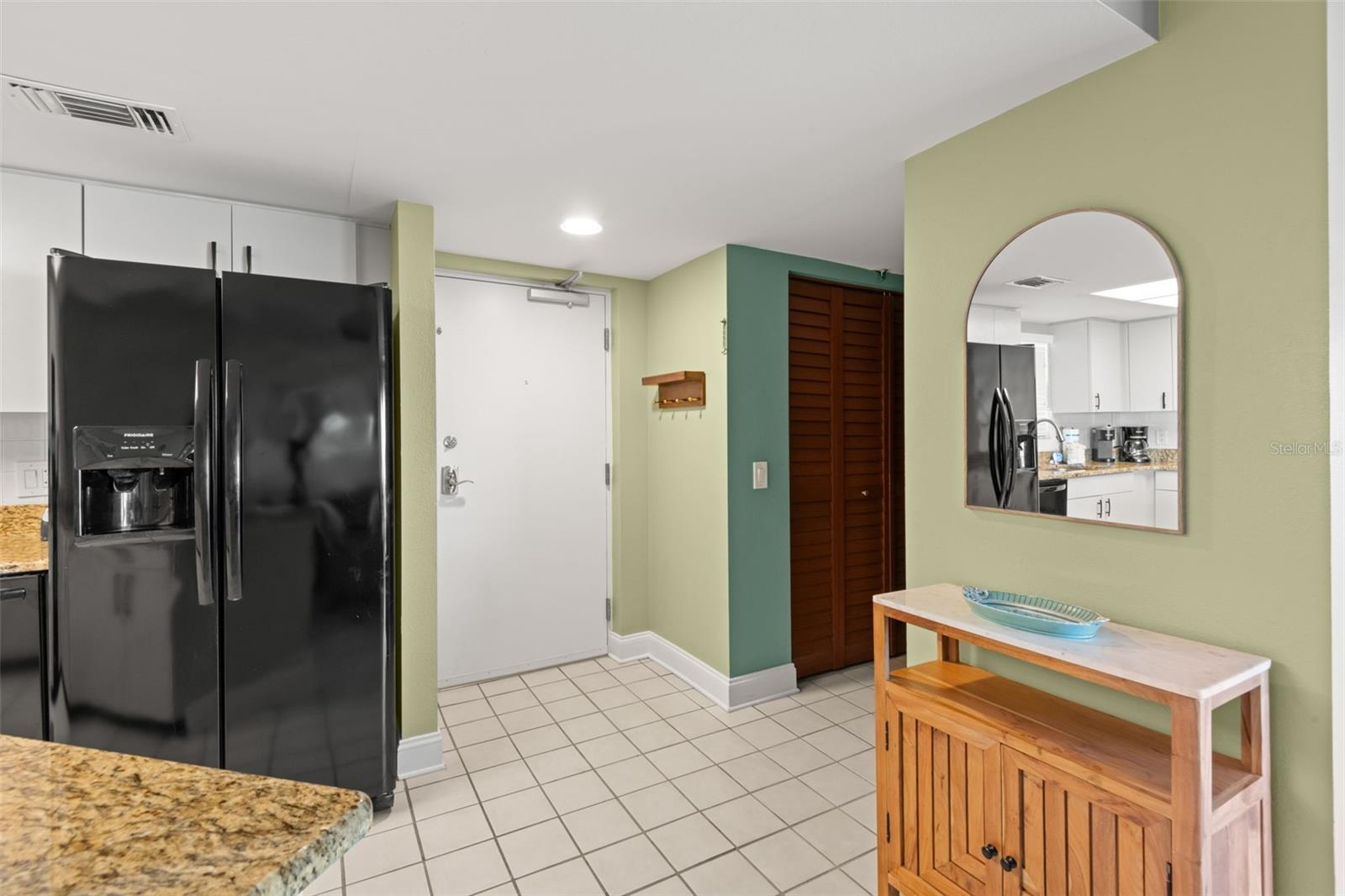 Image 10 of 25 For 4510 Gulf Boulevard 604