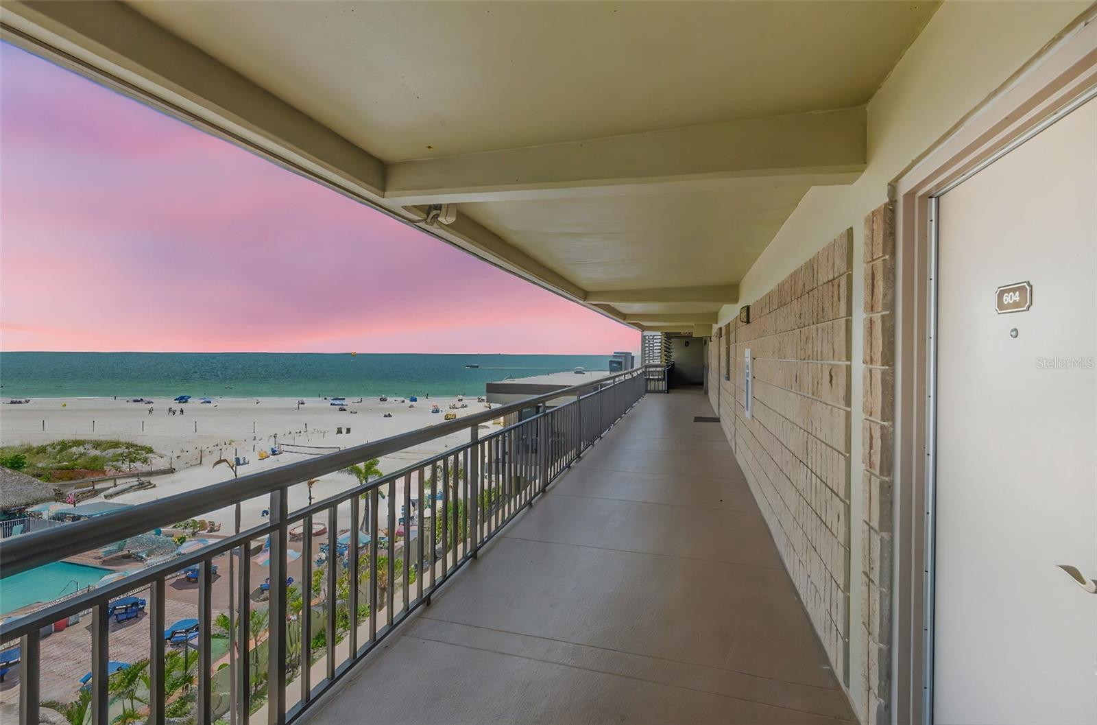 Image 2 of 25 For 4510 Gulf Boulevard 604