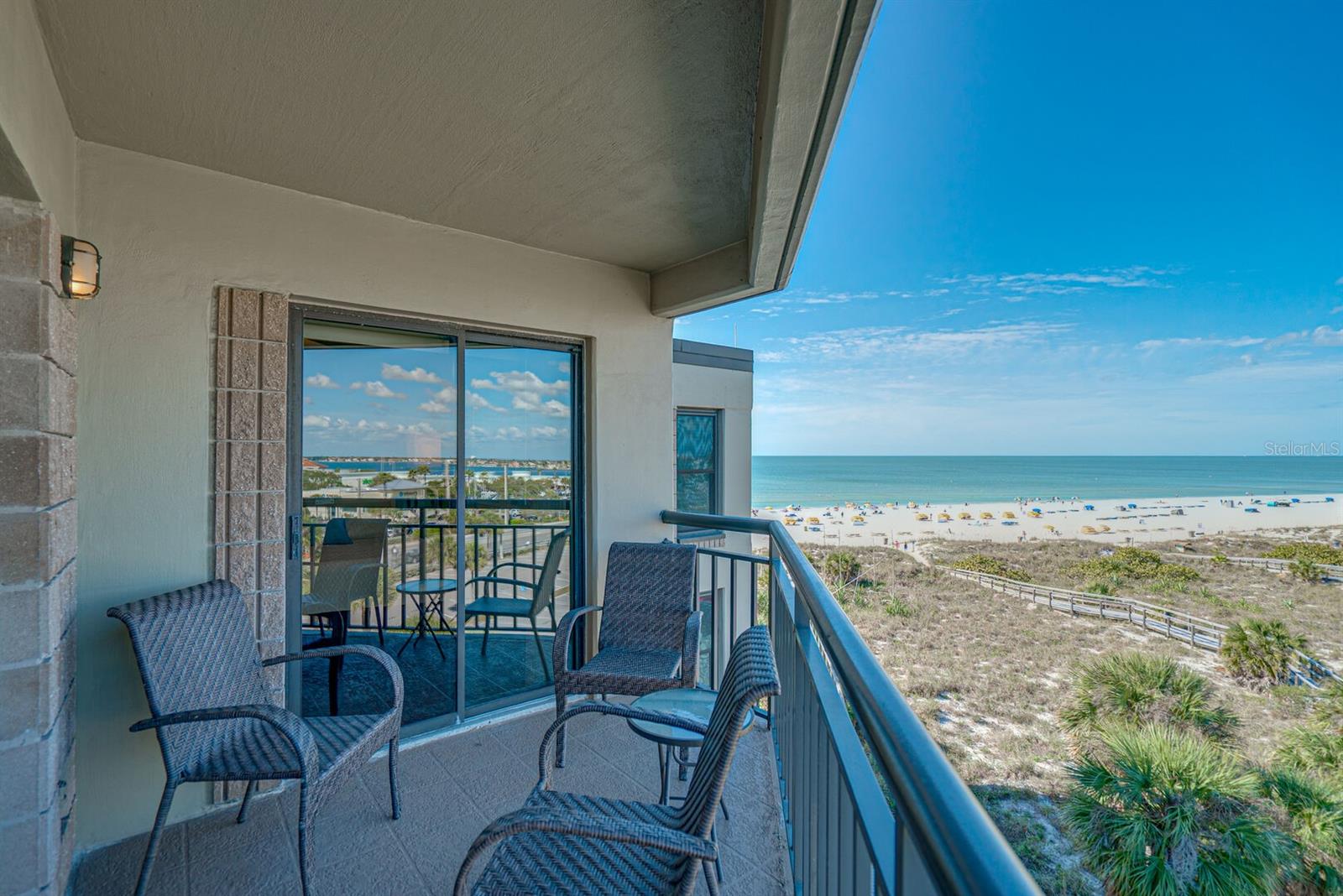 Image 21 of 25 For 4510 Gulf Boulevard 604