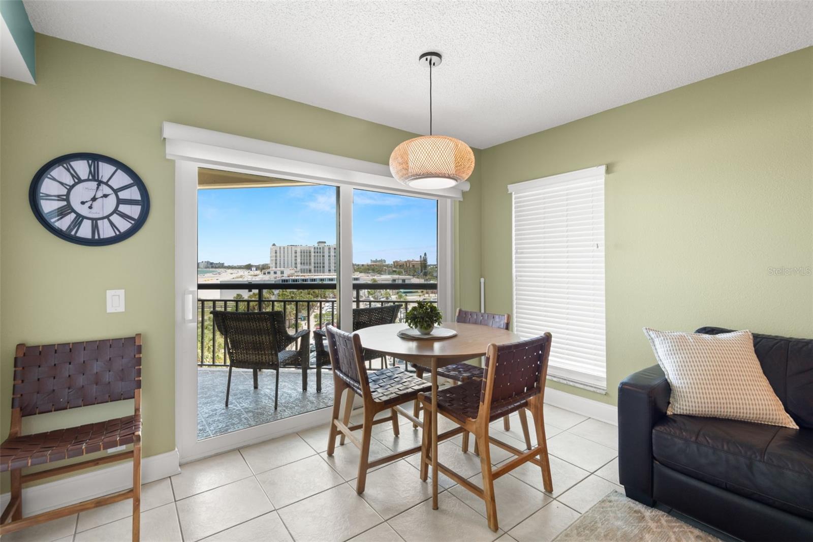 Image 5 of 25 For 4510 Gulf Boulevard 604