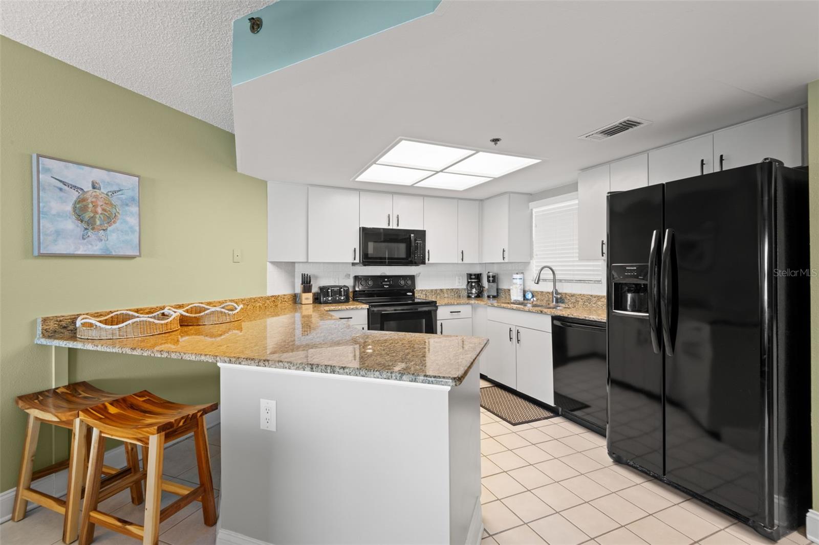 Image 9 of 25 For 4510 Gulf Boulevard 604