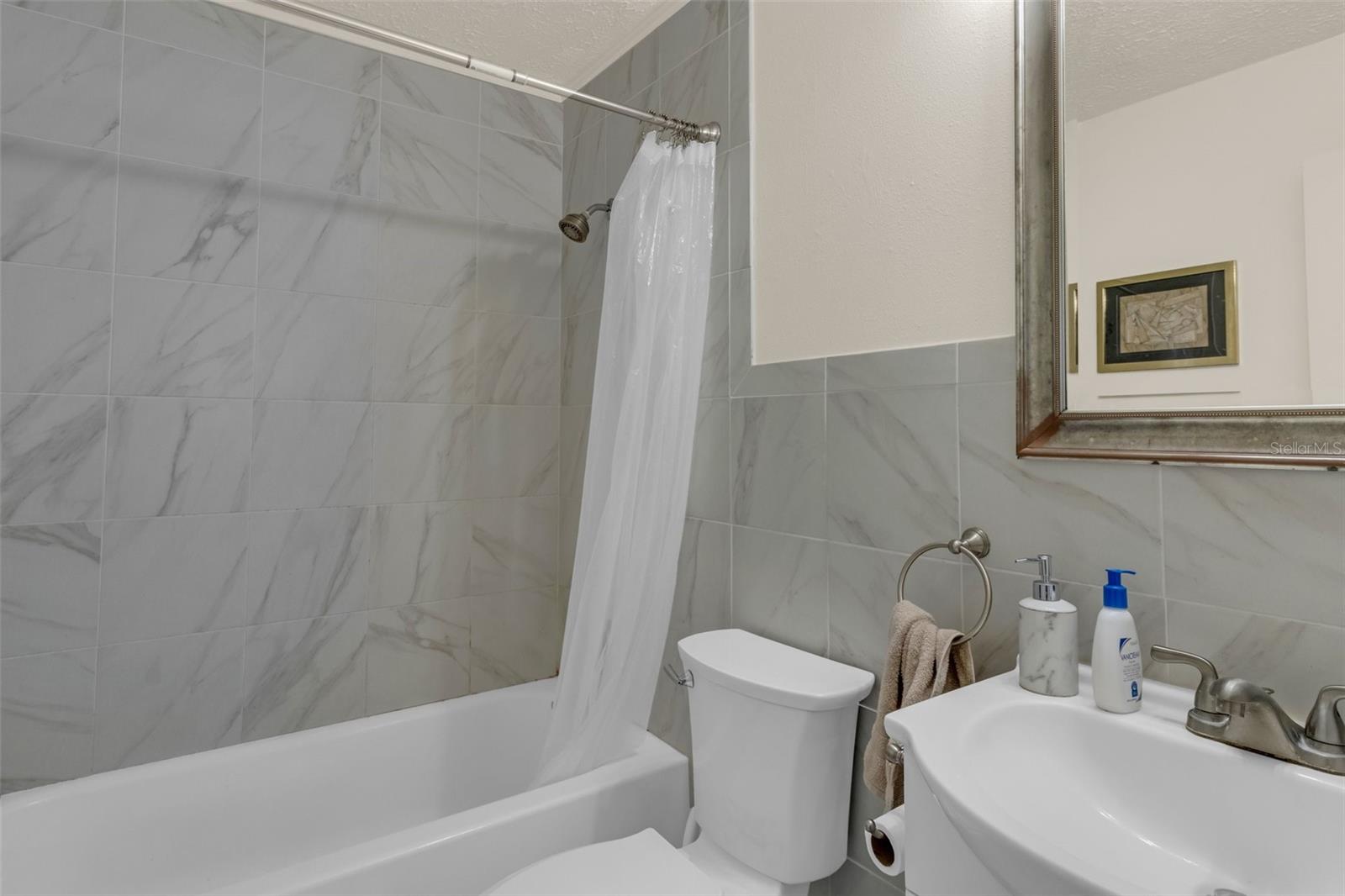Image 9 of 26 For 5853 & 5901 Elm St Street