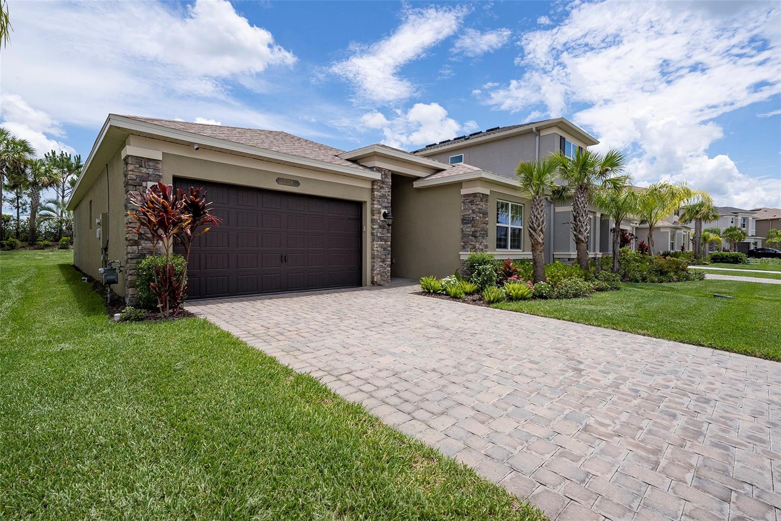 Image 3 of 52 For 3318 Woodland Brook Way