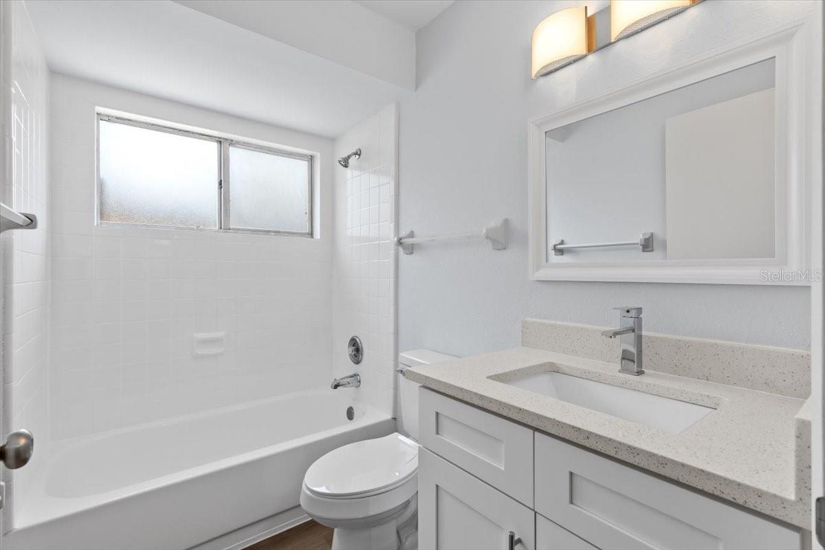 Image 15 of 53 For 6509 Longboat Boulevard