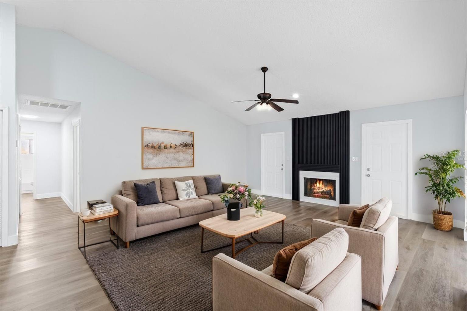 Image 4 of 53 For 6509 Longboat Boulevard